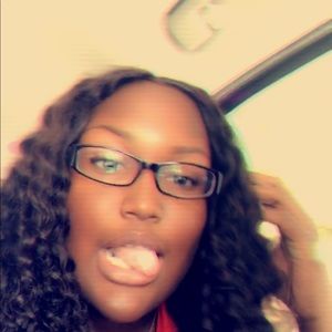 Meet your Posher, Kierra